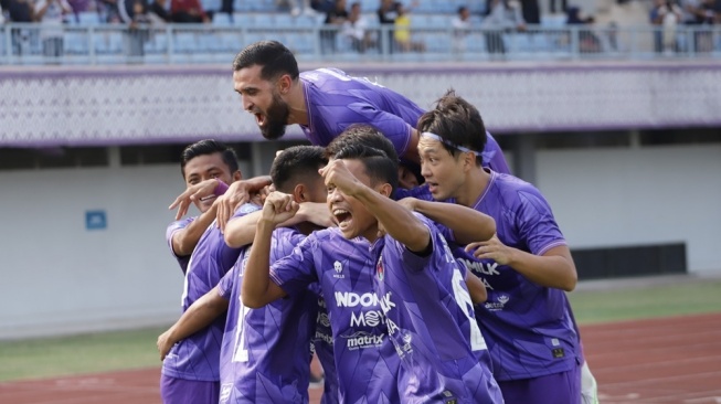 Pelatih Persita Tangerang, Divaldo Alves memuji kerja keras pemainnya. (dok Turnamen Indonesia Baru) 