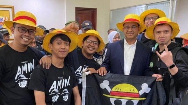 Pakai Topi Jerami dan Bendera Bajak Laut, Anies Diprotes Pecinta One Piece: Minimal Baca Dulu