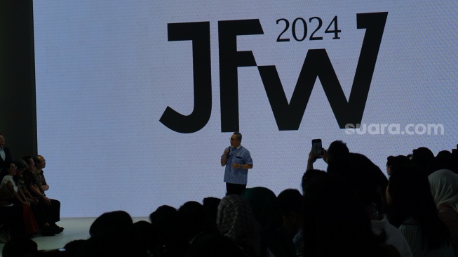 Buka JFW 2024, Mendag Zulkifli Hasan Dibuat Minder Pelaku Industri Fashion