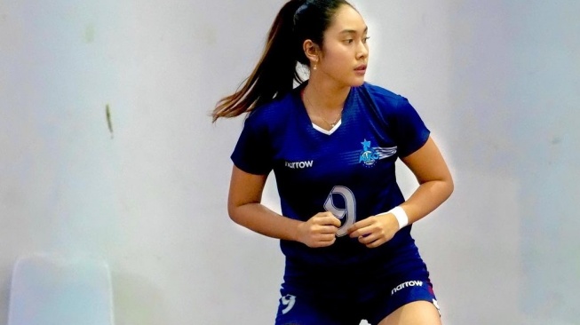 Potret atlet Volley Adinda Indah. [Instagram] 