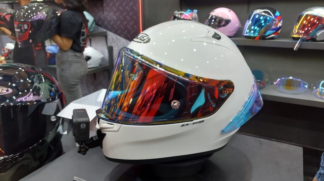 NJS Rilis Dua Produk Helm Baru di IMOS+ 2023