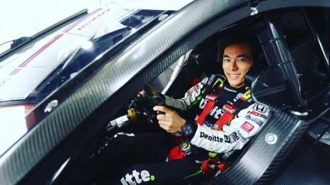 Takuma Sato dalam balap touring bersama Honda NSX-GT [Instagram]