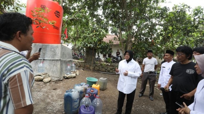 Soroti Kekeringan di Kabupaten Bogor, Kemensos Salurkan Air Bersih di 34 Lokasi