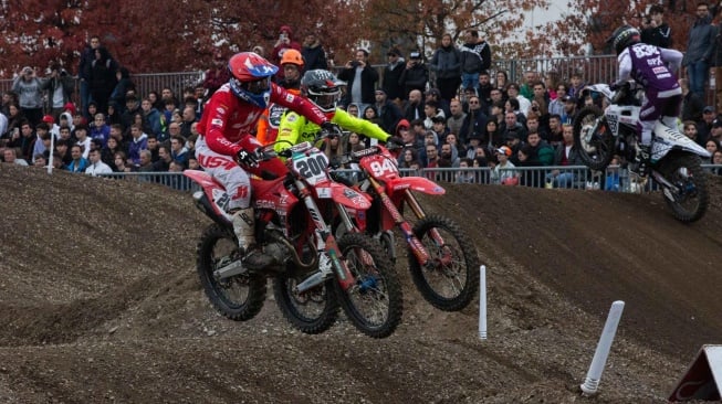 EICMA ke-80 di Milan, Italia siap menghadirkan pentas Supercross Eropa [ANCMA/EICMA].