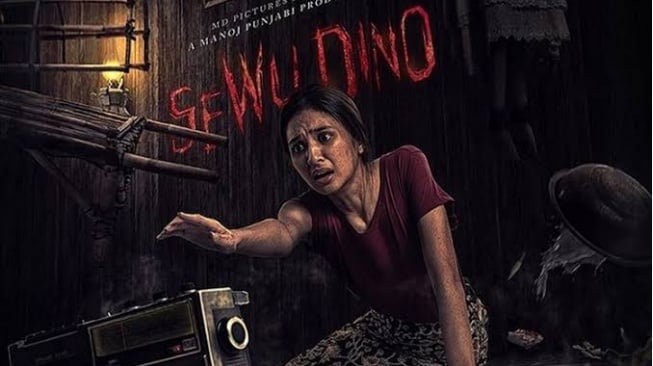 Poster Film Sewu Dino (Cinema XXI)