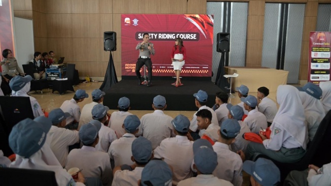 Education Day IMOS+ 2023, Pelajar Beroleh Asupan Teknologi Sepeda Motor Terkini