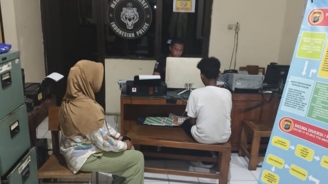 Pelajar di Bantul Kedapatan Bawa Senjata Tajam Diamankan Warga Imogiri Saat Hendak Tawuran