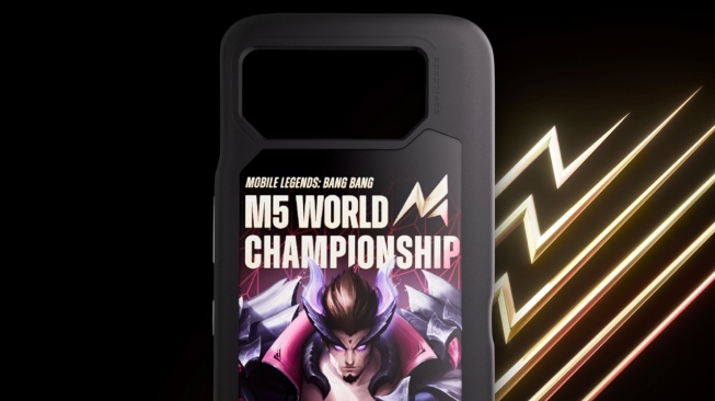 Kolaborasi Asus dan Moonton menghasilkan Asus ROG Phone 6 MLBB M5 Special Edition yang dirilis secara terbatas. [Asus Indonesia]