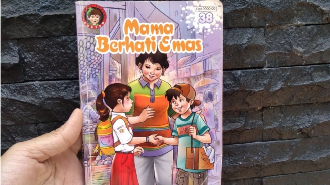 Resensi Buku Mama Berhati Emas, Ibu Terbaik adalah Ibu Kita Sendiri