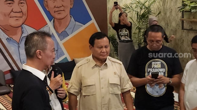 Prabowo Respons PDIP Yang Sedih Ditinggal Gibran: Saya Banyak Ditinggal Kader, Tapi Baik-baik Saja