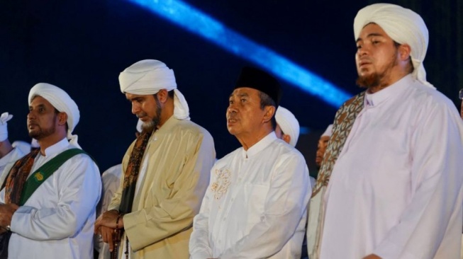 Ceramah Para Habib di Masjid Agung Annur Pekanbaru Dihadiri Ribuan Warga