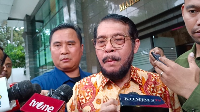 Bantah Menghambat Pembentukan MKMK, Anwar Usman: Bah! Enggak Benar Itu