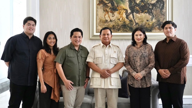 Diundang Makan Siang, Prabowo Sebut Sering Dibantu Erick Thohir