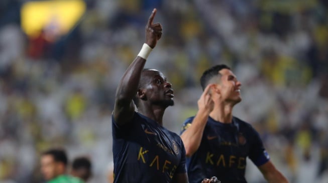 Cristiano Ronaldo Minta Wasit Diganti, Sadio Mane Bantu Al Nassr ke Perempat Final King's Cup