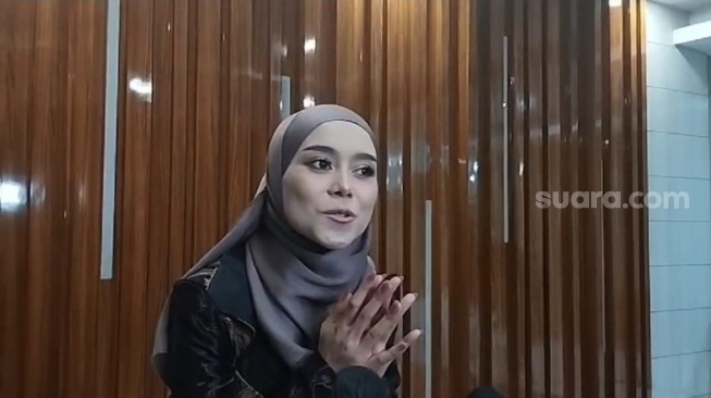 Bentuk Muka Lesti Kejora di Kamera Jarak Dekat Bikin Salfok: Kok Jadi Begini?