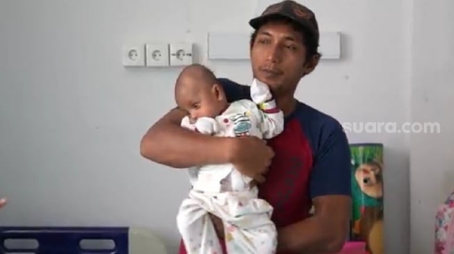 Usai Disebut Mengandung, Bayi Asal Pesisir Selatan yang Idap Teratoma Akhirnya Pulang dari RSUP M Djamil Padang