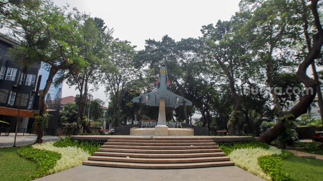 Monumen Swa Bhuwana Paksa di Tebet, Jakarta, Kamis (2/11/2023). [Suara.com/Alfian Winanto]