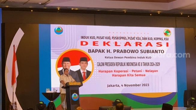 Deklarasi dukungan Induk Koperasi Unit Desa (KUD) kepada bakal capres Prabowo Subianto di Jakarta, Jakarta Pusat, Sabtu (4/11/2023). [Suara.com/Rakha Arlyanto]