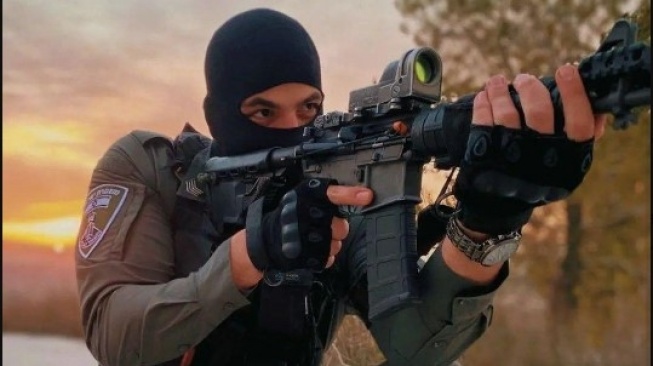 Tentara bayaran Neo-Nazi (Middleeastmonitor)