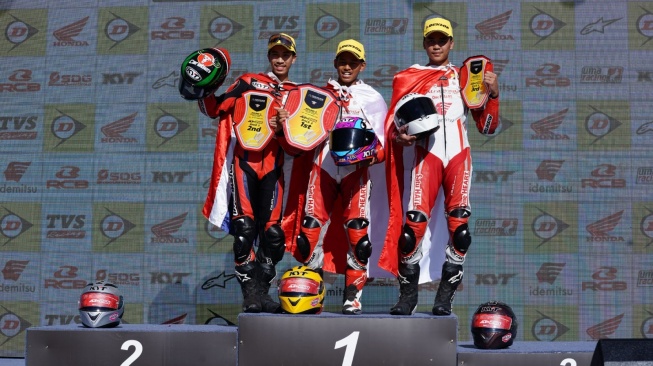 Andalkan Tunggangan Buatan PT Astra Honda Motor, Tiga Pembalap Indonesia Raih Gelar Juara ARRC 2023