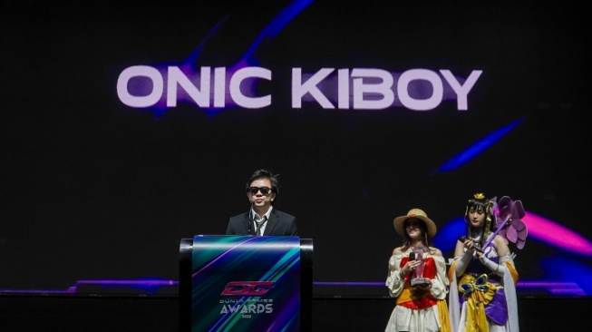 Onic Kiboy dan RRQ Nabbsky Sabet Dunia Games Awards 2023