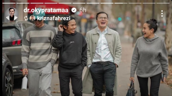 Potret dr. Oky Pratama Liburan. (Dok. Instagram/OkyPratama)