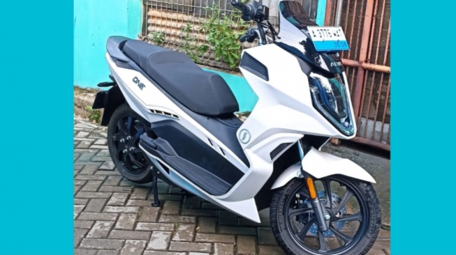 Review Motor Listrik Alva One, Tak Perlu Bensin, tapi Jarak Tempuh Cuma 70KM