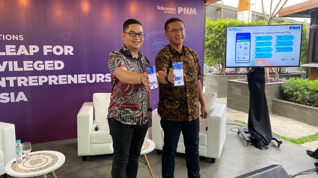 Dorong Digitalisasi di Sektor Ultra Mikro, PNM dan Telkomsel Hadirkan Aplikasi MekaarDigi