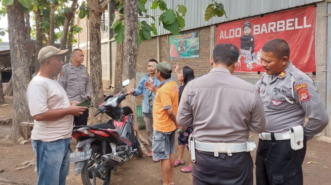 Ingin Terlihat Tajir Melintir di Mata Istri dan Keluarga Besar, Lelaki Asal Kotagede ini Borong Uang Mainan