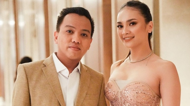 Potret Mesra Violenzia Jeanette dan Aan Story (Instagram/@violenziajean/@aanstory)