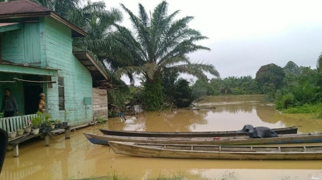 Warga di Kampar Diminta Waspada Banjir Susulan