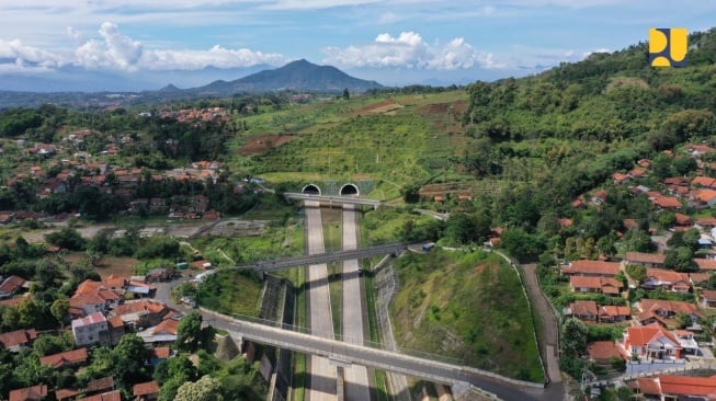 Dalam 4 Tahun Terakhir, Kementerian PUPR Tuntaskan Pembangunan Tol Sepanjang 728,85 KM di Seluruh Indonesia