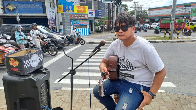 Kisah Musisi yang Mangkal di Perempatan Condongcatur hingga Kentungan: Dari Kafe ke Jalanan