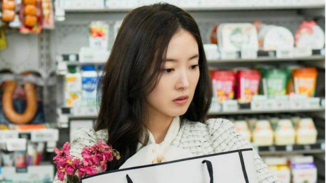 Lee Se Young Kagum Ada Toserba di The Story of Park's Marriage Contract