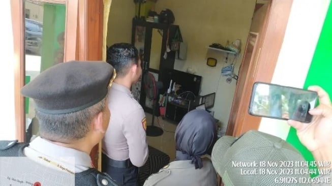 Berduaan di Dalam Kamar, 4 Pasangan Bukan Muhrim Terjaring Razia di Tuban