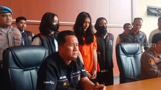 Gischa Debora Tak Minta Maaf Usai Jadi Tersangka Tipu-tipu: Gaya Elite, Refund Sulit!