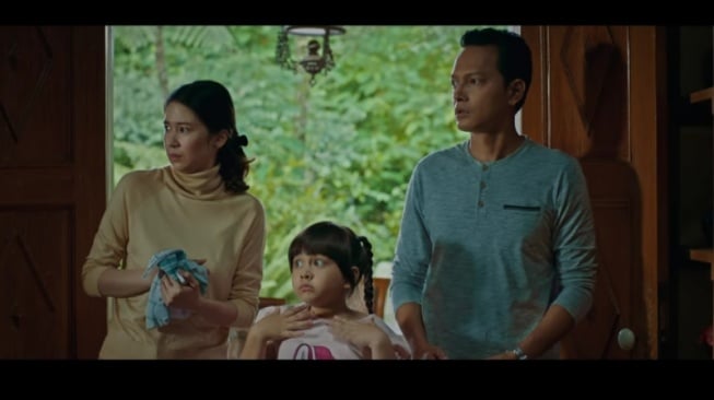 Sinopsis Film Rumah Masa Depan, Fedi Nuril dan Laura Basuki Jadi Suami Istri