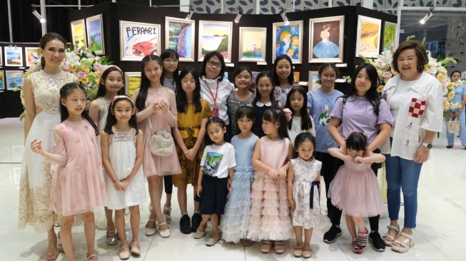 Rayakan Hari Anak Sedunia, 150 Lukisan dari 27 Anak Dipamerkan dalam The Childrens Art Painting