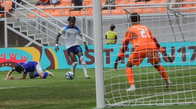 Dominasi Semu Berakhir Sendu, Pelatih Inggris U-17 Angkat Topi untuk Uzbekistan