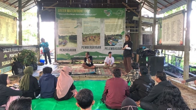 Tekan Emisi Karbon, GMC Edukasi Anak Muda Soal Pelestarian Alam dan Menanam Pohon