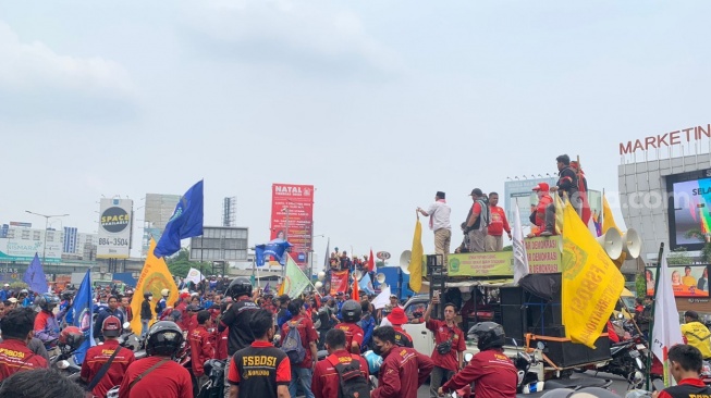 Sorotan Bekasi Tetangga Desak Firli Bahuri Mundur Demo Buruh Blokade