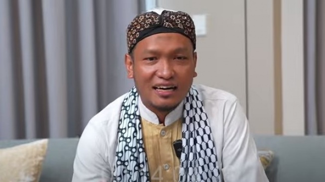 Kenal Orang Hamas, Ustaz Salim A Fillah Buka-bukaan Sifat Asli Pejuang Palestina