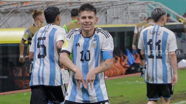 Argentina U-17 vs Mali U-17: Nenek Meninggal, Echeverri Terancam Absen