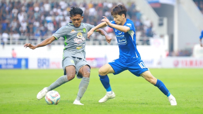 Apes! Pertandingan Persebaya Surabaya Vs PSIS Semarang Resmi Ditunda