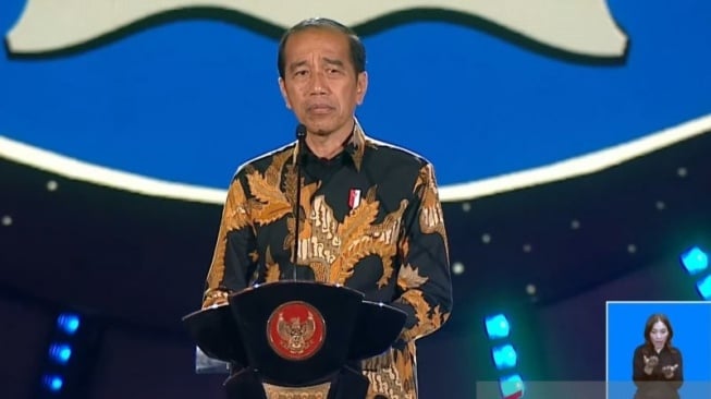 Reaksi Mengejutkan Jokowi Usai Disentil Megawati Kayak Pemimpin Orde Baru