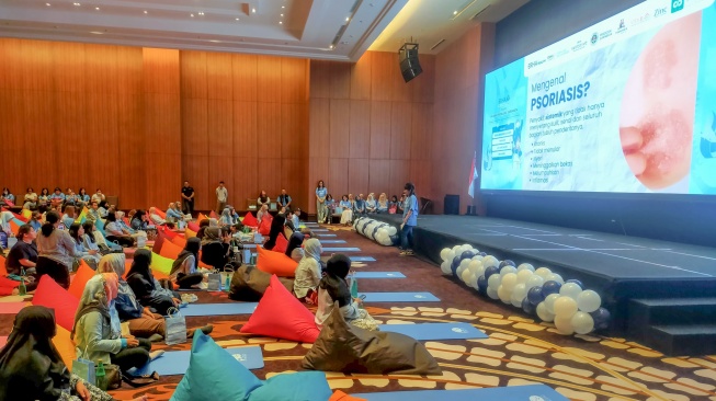 Erha A3 di Surabaya Hadirkan Konsultasi Dokter Kulit Gratis hingga Yoga