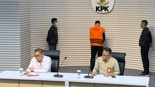 KPK Tahan Petinggi Perusahaan yang Terlibat Kasus Korupsi Proyek Bandung Smart City