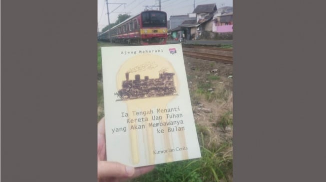 Tragedi Perempuan dan Anak-Anak di Buku Ia Tengah Menanti Kereta Uap Tuhan