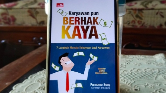 Buku 'Karyawan pun Berhak Kaya', Menambah Penghasilan dengan Berwirausaha