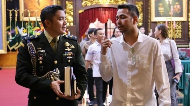 Potret artis makan siang bareng Prabowo (Instagram/@raffinagita1717)